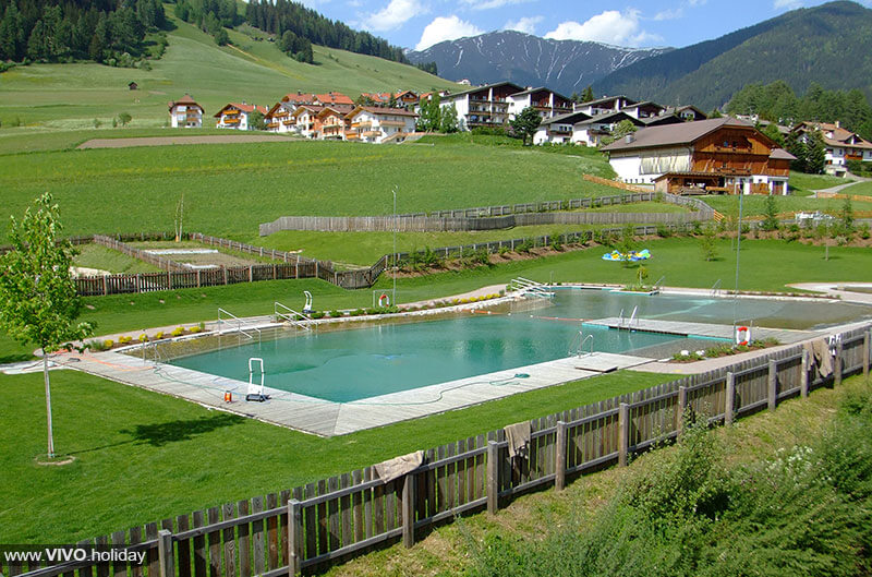 Naturbadeteich in Toblach